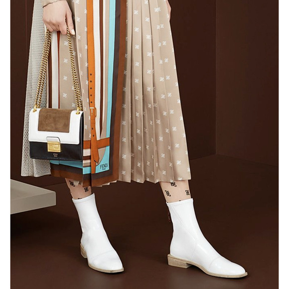 Fendi White Patent Neoprene Stretch Logo Sock Ankle Combat Chelsea Boot 39.5 - Picture 4 of 12